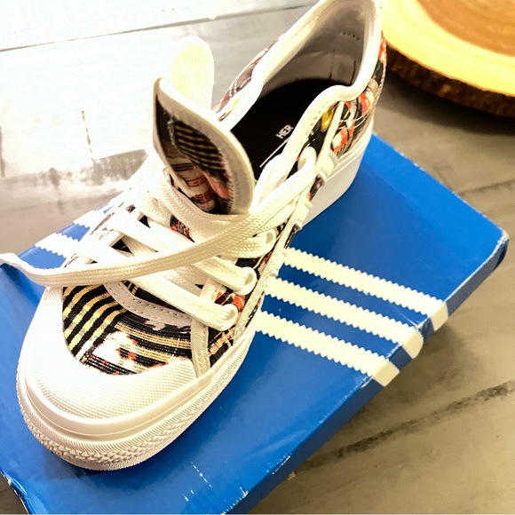 Adidas Nizza platform sneakers - Picture 2 of 5